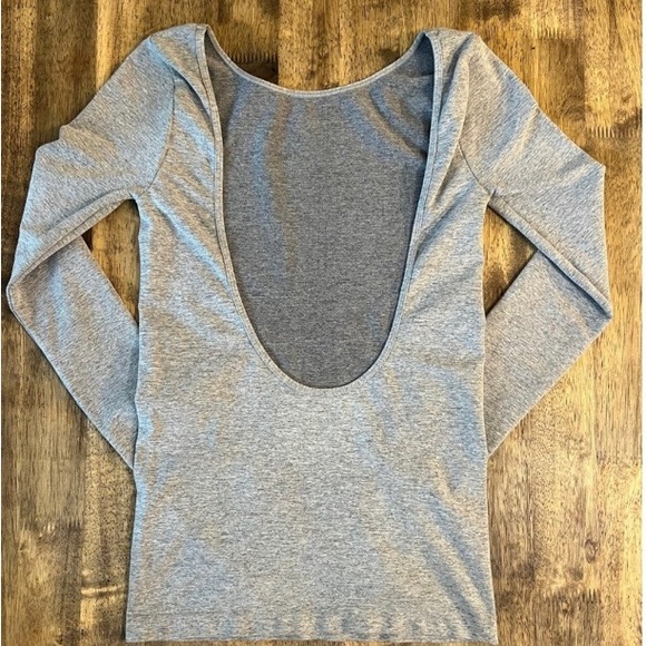 Intimately Free People Low Back Long Sleeve Top Bundle - Picture 9 of 12
